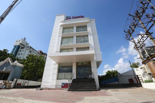 Arumbakkam Hotel | Hotel La Castle