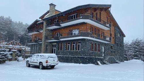 Korce Hotel | Hotel La Montagna