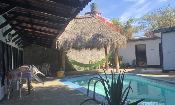Managua Hotel | Hotel Las Cabañitas