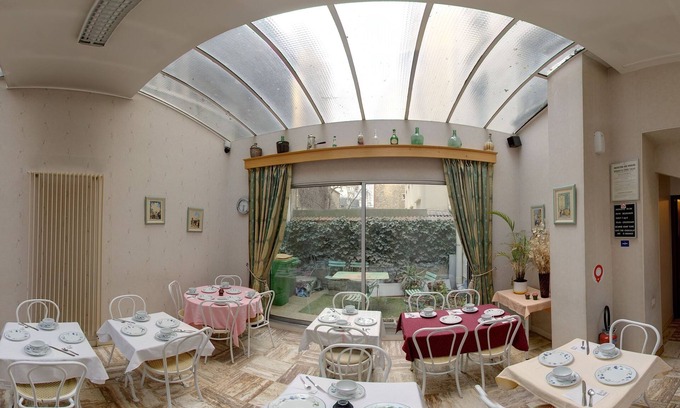 Quartier du Petit-Montrouge Hotel | Hotel Le Clos d'Alésia