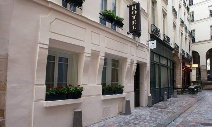 Quartier de la Monnaie Hotel | Hotel le Clos de Notre Dame