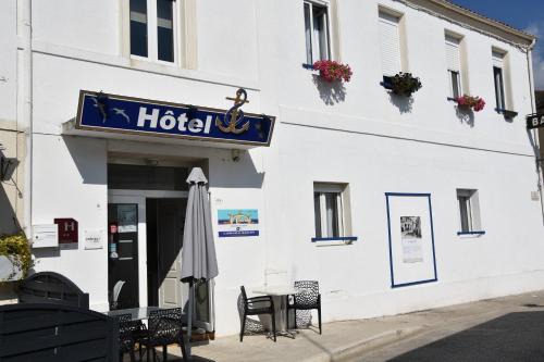Saint-Trojan-les-Bains Hotel | Hotel Le Coureau