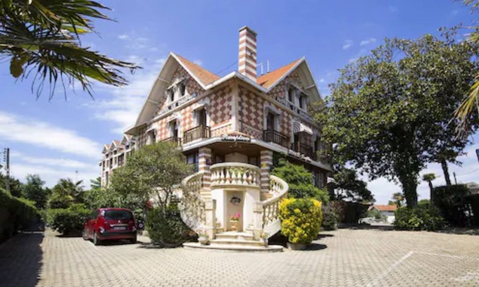 Arcachon Hotel | Hotel Le Dauphin