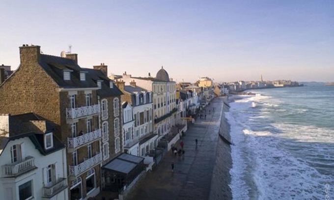 Courtoisville-Sillon-Moka Hotel | Hotel le Jersey