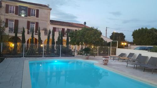 St.-Remy-de-Provence Hotel | Hotel Le Mas Saint Joseph