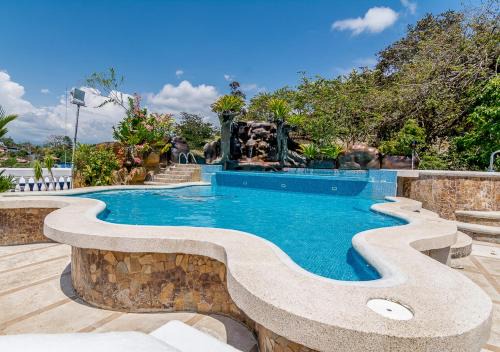 Quepos Hotel | Hotel Le Priss