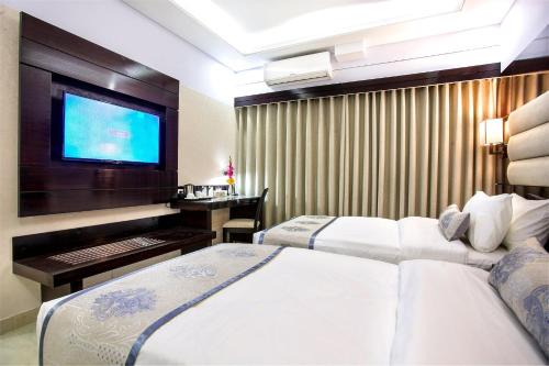 D.H.A. House | Hotel Legacy Karachi