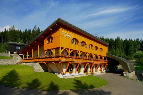 Spindleruv Mlyn Hotel | Hotel Lesana
