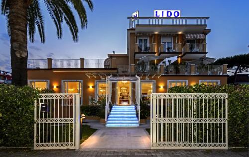 Marina di Massa Hotel | Hotel Lido