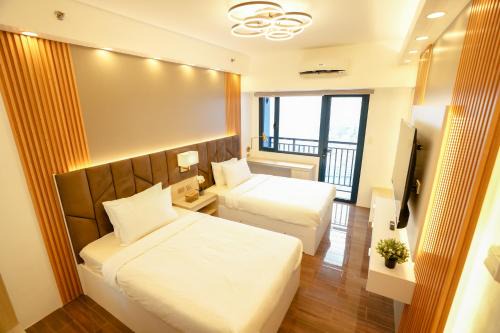 San Antonio Apartment | Hotel Like Staycation 3 Makati with Amazing View