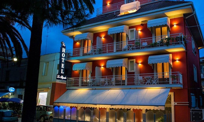 Grottammare Hotel | Hotel Lo Squalo
