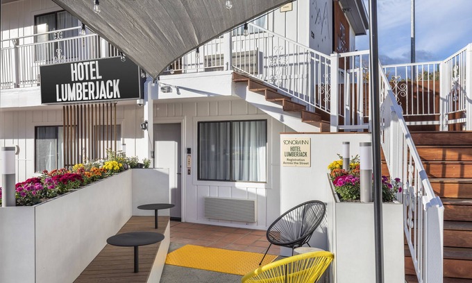 Sonora Hotel | Hotel Lumberjack