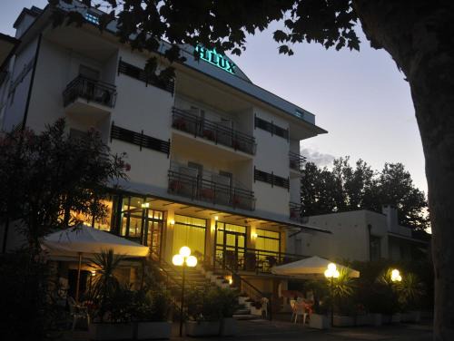 Cesenatico Hotel | Hotel Lux