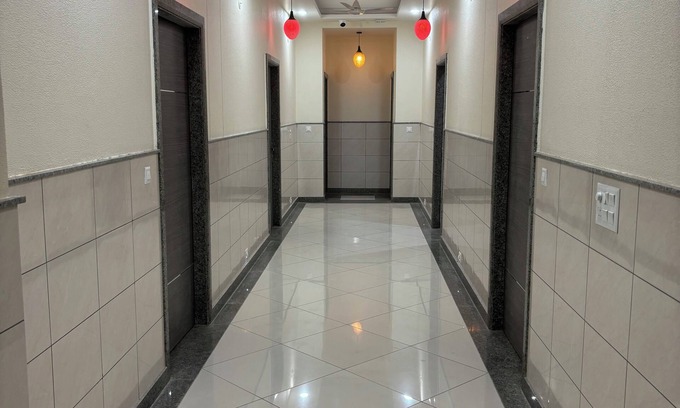 Jaisalmer Hotel | Hotel M R Paradise