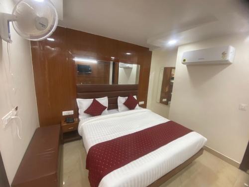Delhi House | Hotel Maa Inn