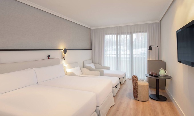 Barajas Hotel | Hotel Madrid Alameda Aeropuerto, Affiliated by Meliá