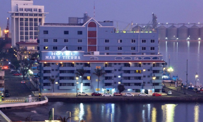 Faros Hotel | Hotel Mar y Tierra Veracruz
