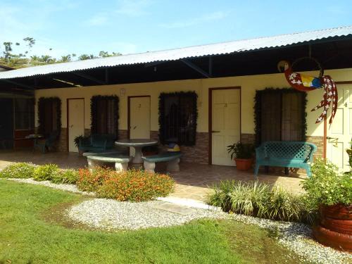 Sierpe Hotel | Hotel Margarita Sierpe