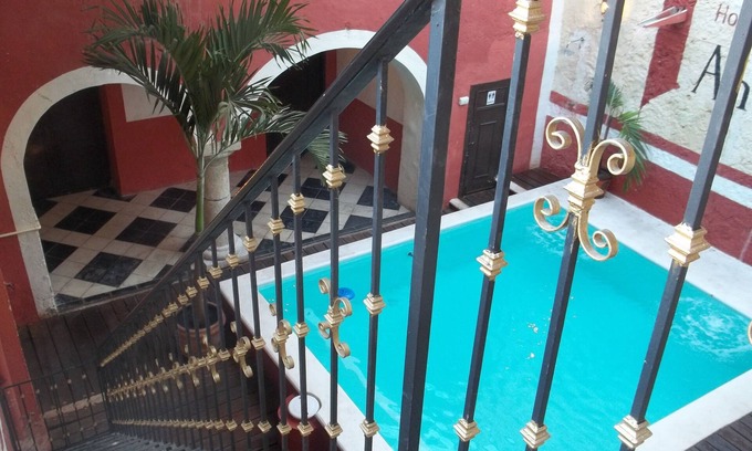 Zona Centro Hotel | Hotel Maya Ah Kim Pech