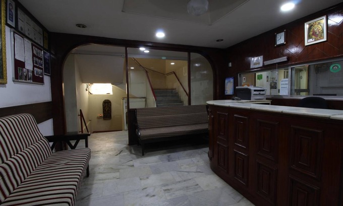 Hyderabad Hotel | Hotel Maya Deluxe