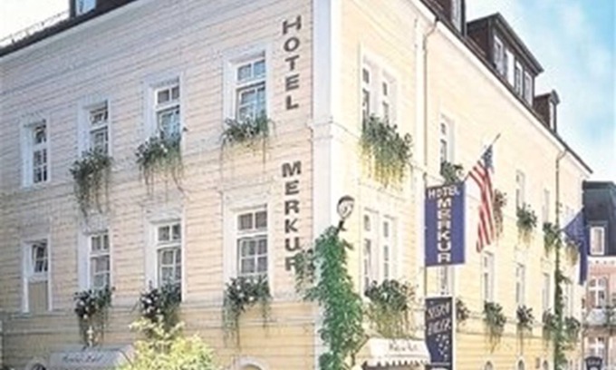 Baden Baden Old Town Hotel | Hotel Merkur