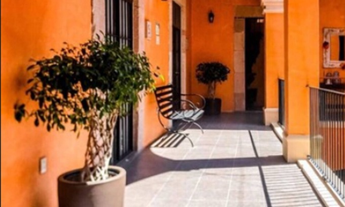Downtown Queretaro Hotel | Hotel Mesón Santa Clara