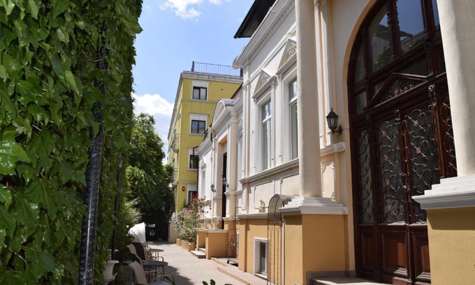 Bucharest City-Centre Hotel | Hotel Michelangelo