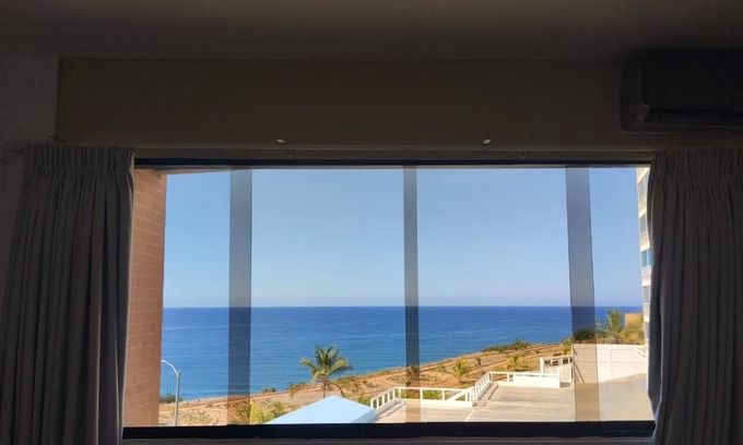 Catia La Mar Hotel | HOTEL MIRAMAR SUITES