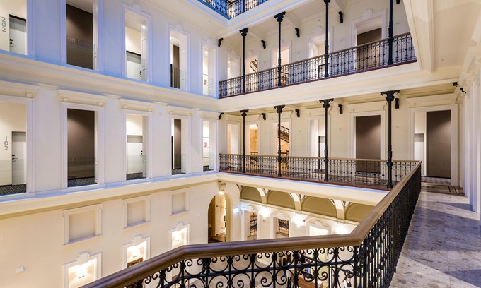 Terezvaros Hotel | Hotel Moments Budapest