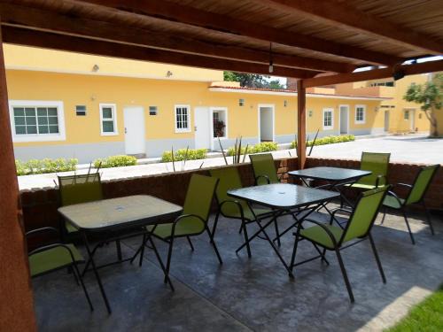 Colima Hotel | Hotel Montroi City
