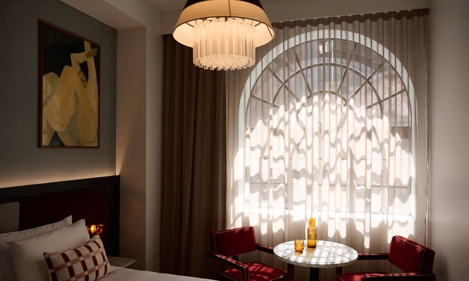 Haymarket Hotel | Hotel Morris Sydney - Handwritten Collection