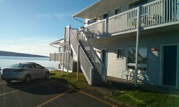 Perce Hotel | Hotel Motel Fleur De Lys