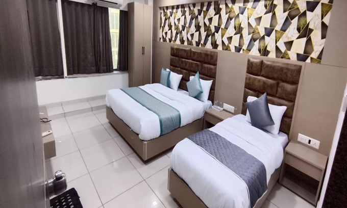 Ahmedabad Hotel | Hotel Nest View