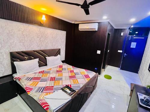 Jangpura Hotel | Hotel Nizamuddin Fab