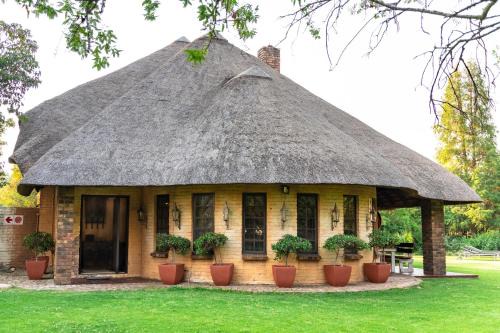 Greater Johannesburg Metropolitan Area Hotel | Hotel Nomad Belvedere Lodge