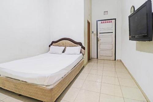 Jambi Hotel | Hotel O Arizona Homestay
