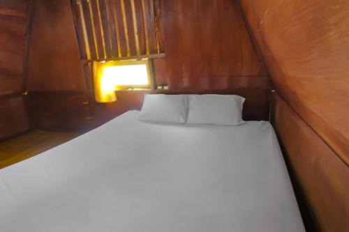 Aik Berik Hotel | Hotel O Awenk Homestay Near SD Gunung Wakul