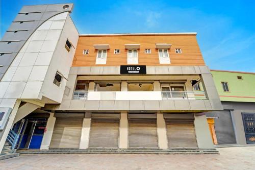 Dindigul Hotel | Hotel O Dindugal Bus Terminal Formerly GK Building