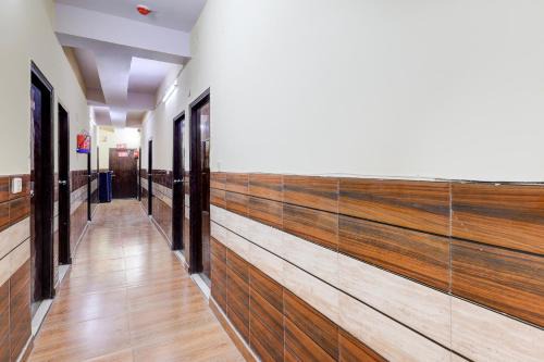 Delhi Hotel | HOTEL O GALAXY