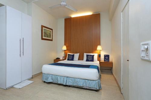 Kalkaji Hotel | Hotel O Gem 92