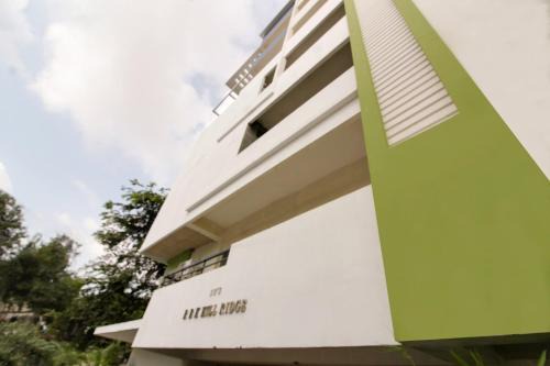 Hyderabad Hotel | Hotel O HILL 9