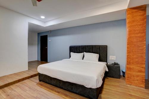 Surat Hotel | Hotel O Honey Inn