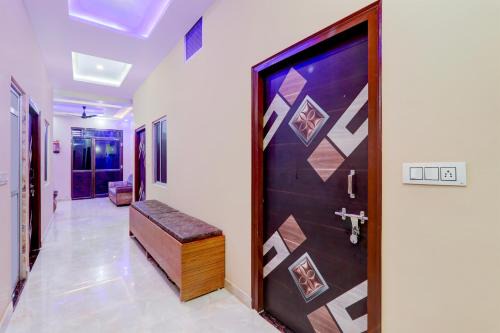 Gorakhpur Hotel | Hotel O Kamla Guest House