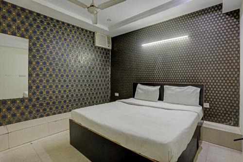 Lajpat Nagar Hotel | Hotel O Kanak palace