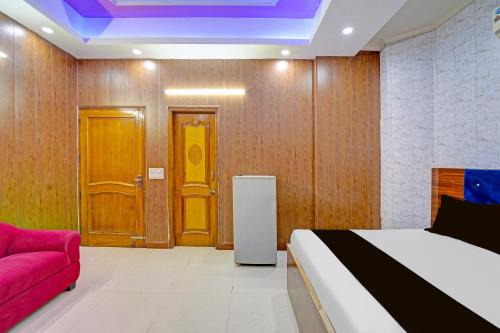 Ghaziabad Hotel | Hotel O Laresa