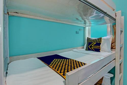 Tembalang Hotel | Hotel O Lobak Hostel CapsuleNearAyam Goreng Terowongan