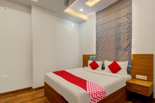Jaipur Hotel | Hotel O Moon Light
