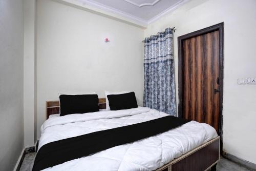 Chhatarpur Hotel | Hotel O Peaceful Paradise