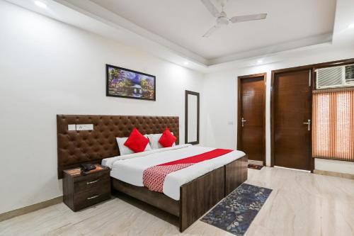 Khattalwada Hotel | Hotel O Premium Rooms Chhatarpur