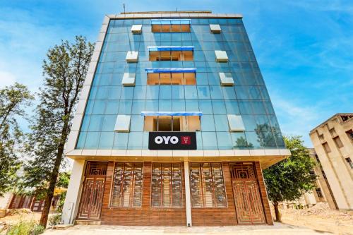 Gurugram Hotel | Hotel O Rathi